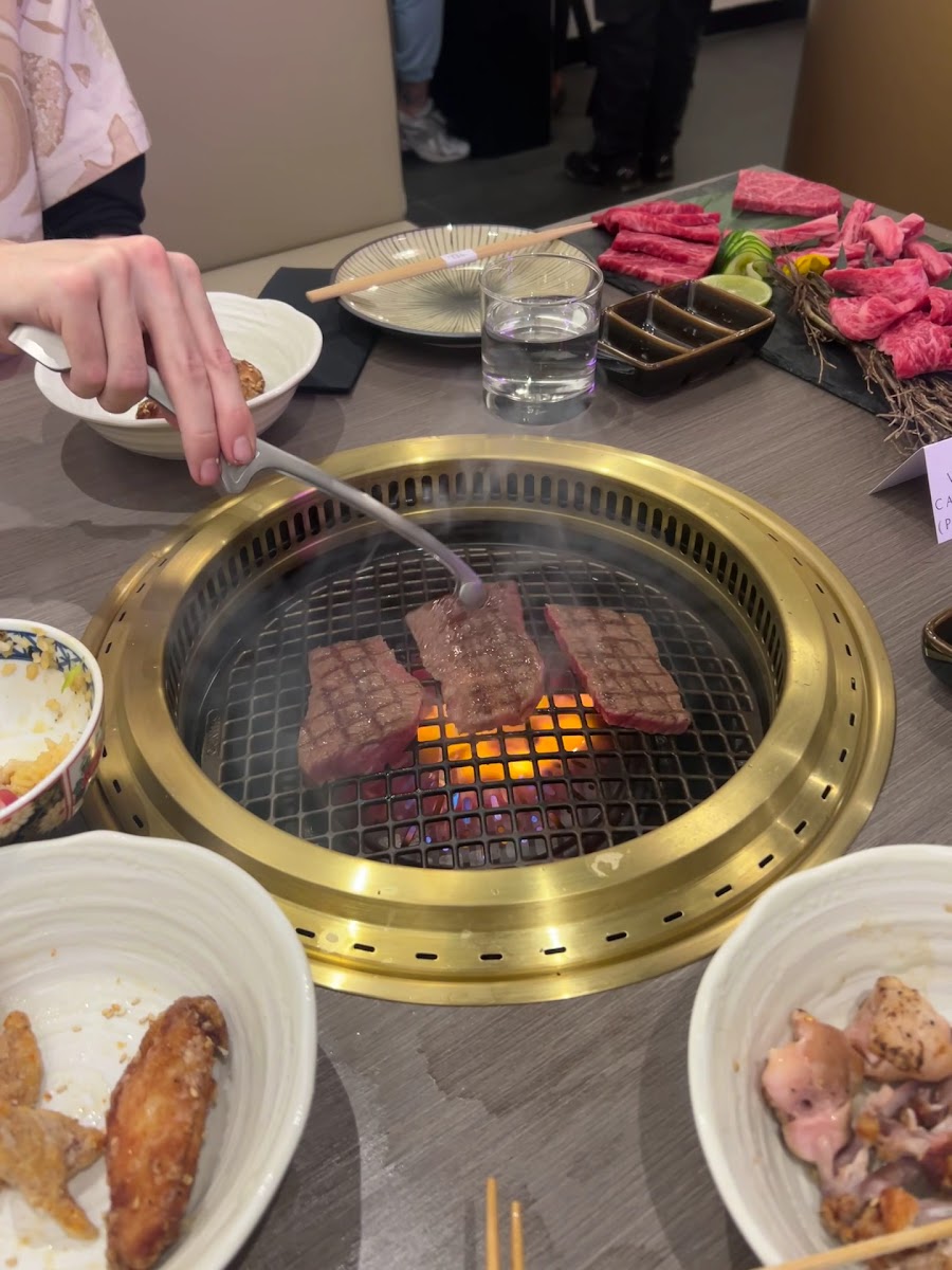 Yakinau Izakaya Japanese Restaurant-2